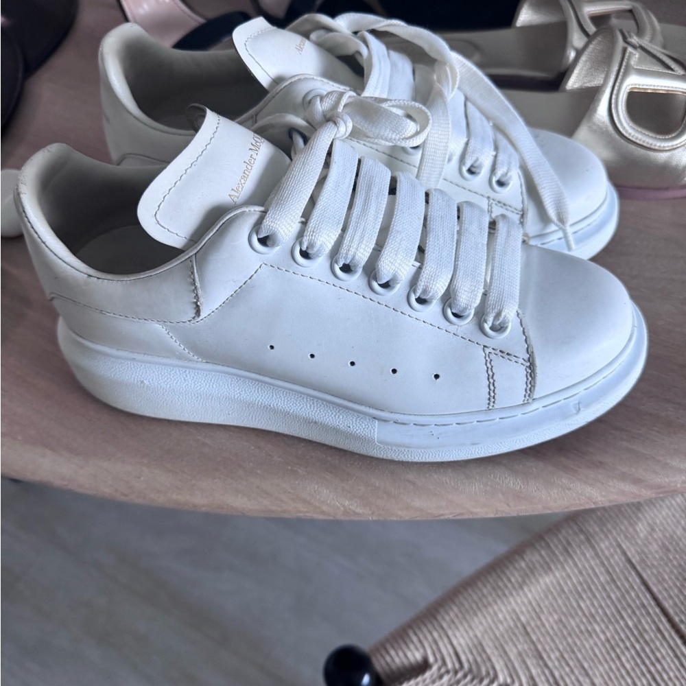 Alexander McQueen White Leather Platform Sneakers - Picture 3 of 4
